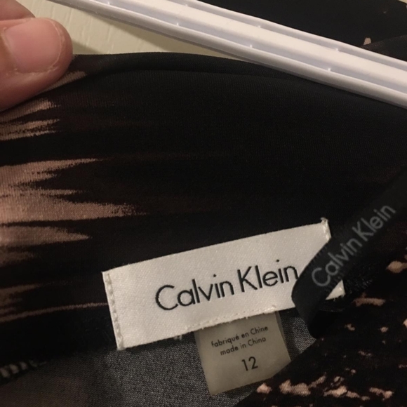 Calvin KLEIN dress with long sleeves - Picture 3 of 3